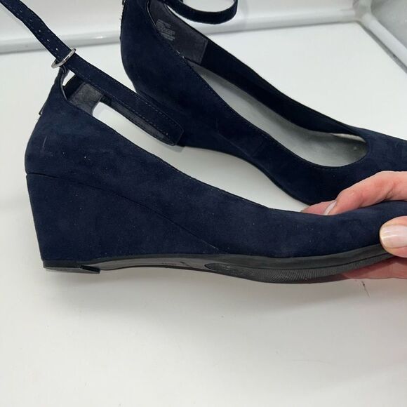 It’s OK Ankle Strap Deep Navy Blue Suede Wedge Heel Shoes‎ - Picture 2 of 10